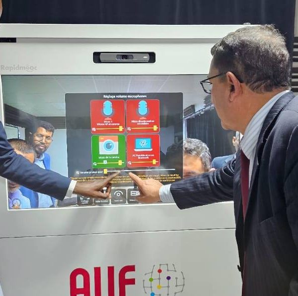 597871135_877119548161896_4828265033238934766_n