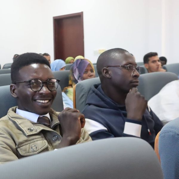 598833126_877025768171274_4642530311574629260_n