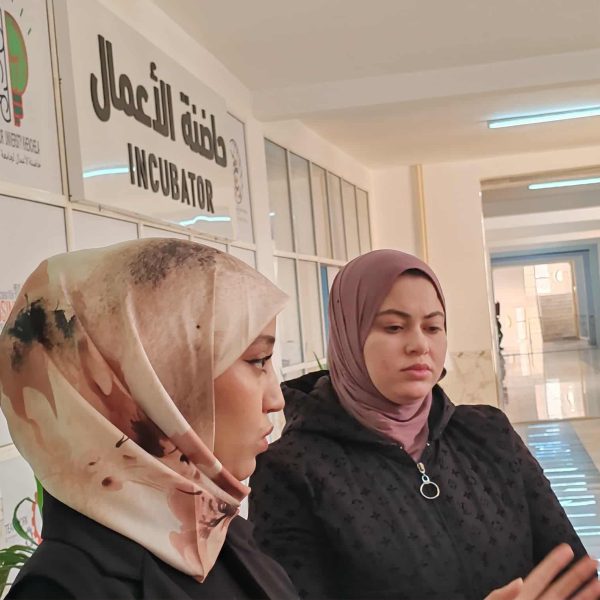 dea63bdb-6424-4c99-b112-4cb64da4b6ca