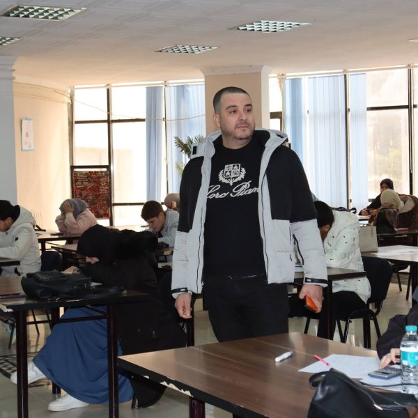 618503897_907575395116311_3557259548080933183_n