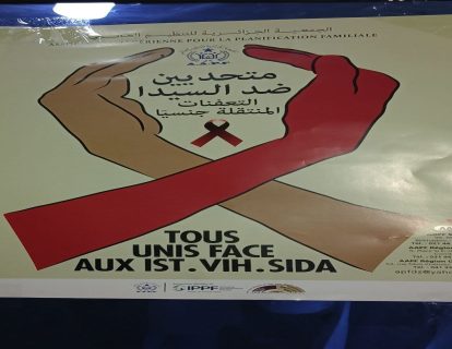 photo_5895448818789059645_y