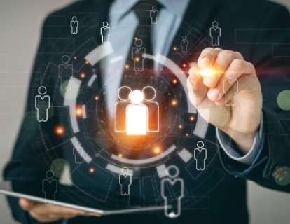 كيف-يربط-الاتصال-المؤسسي-بين-المديرين-التنفيذيين-والموظفين؟ كيف-يربط-الاتصال-المؤسسي-بين-المديرين-التنفيذيين-والموظفين؟